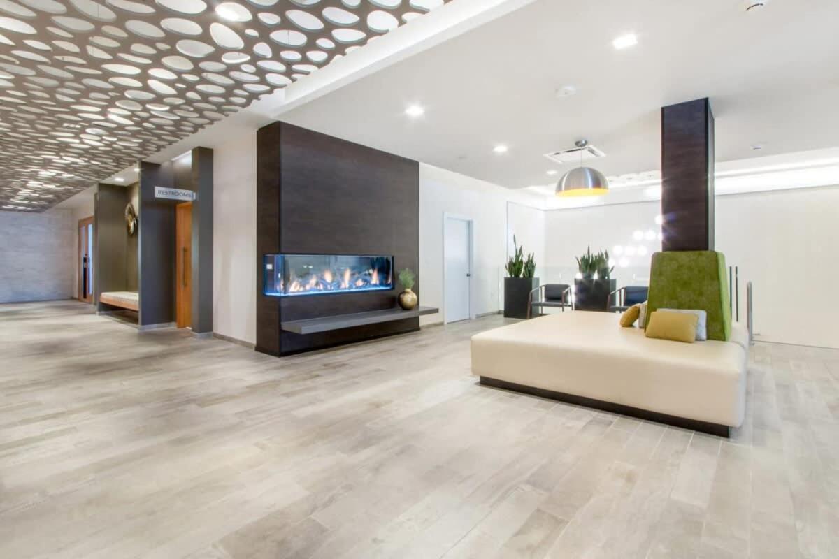 New Lake Como Condo With Lake Views Lake Geneva Exteriör bild