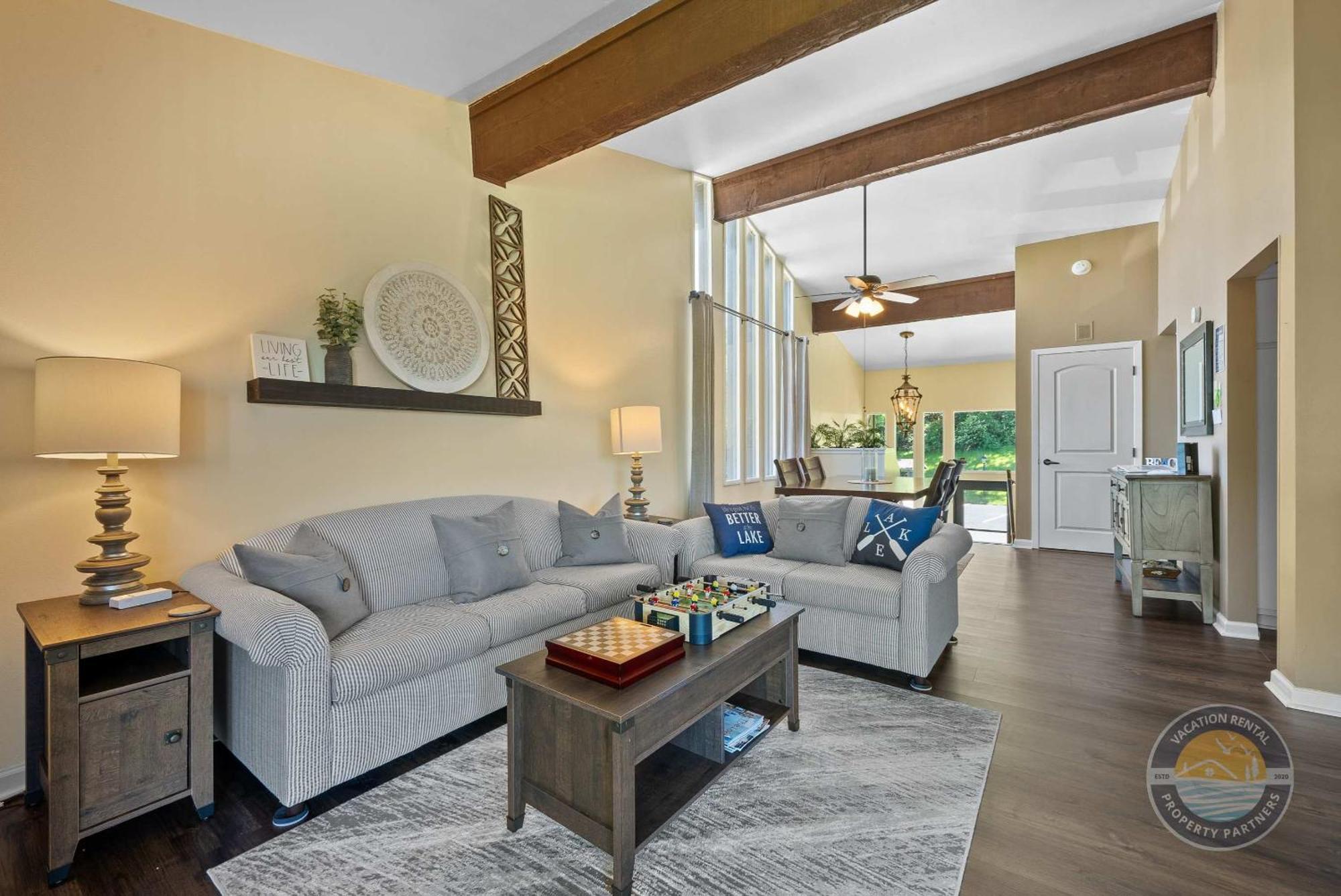 New Lake Como Condo With Lake Views Lake Geneva Exteriör bild